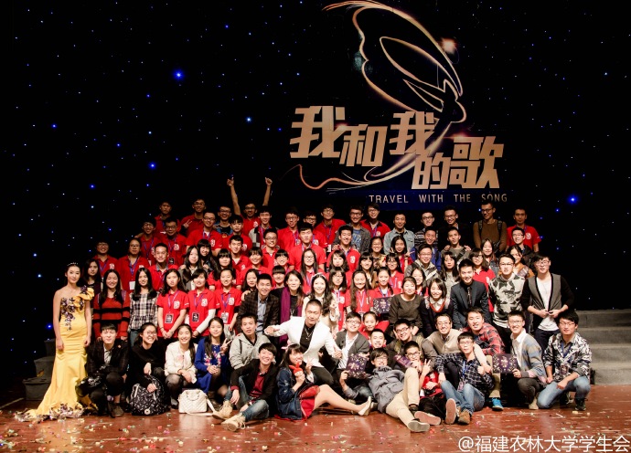 城市空间戏剧《街角》